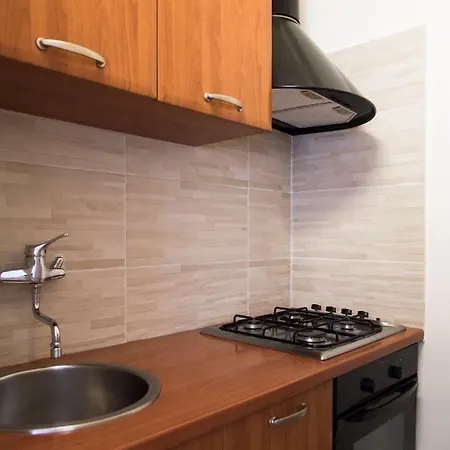 Silent Studio Flat Near University 公寓